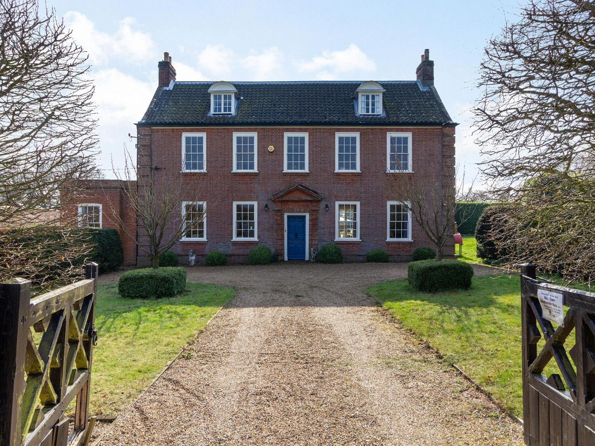 Hemblington Hall Arts And Leisure Ltd South Walsham Экстерьер фото